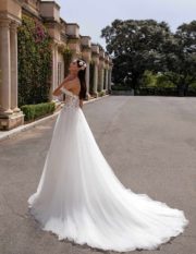 Pronovias-UMBRIEL-2020-C