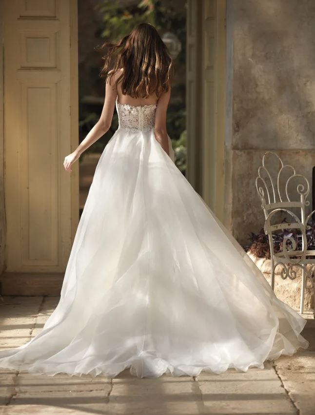 NASRIN – Colet By Nicole Pronovias