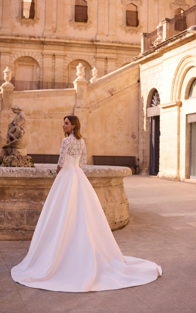 Veni Infantino Sposa